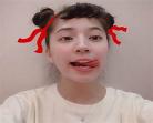 欧阳娜娜嘟嘴卖萌